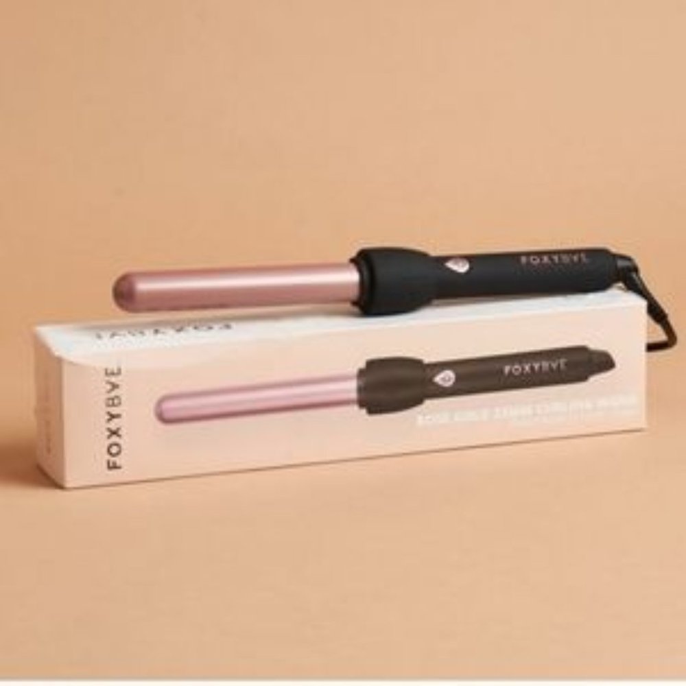 Foxy Bae | Rose Gold Curling Wand- 25mm-NIB